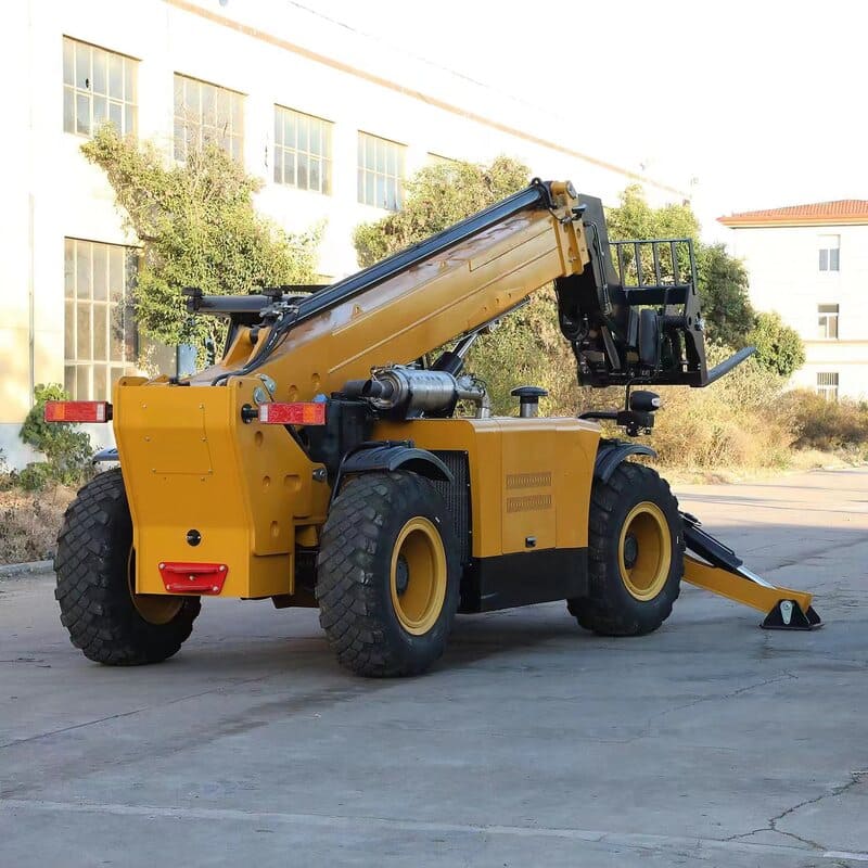 T1035 Telehandler - Side and Rear View
