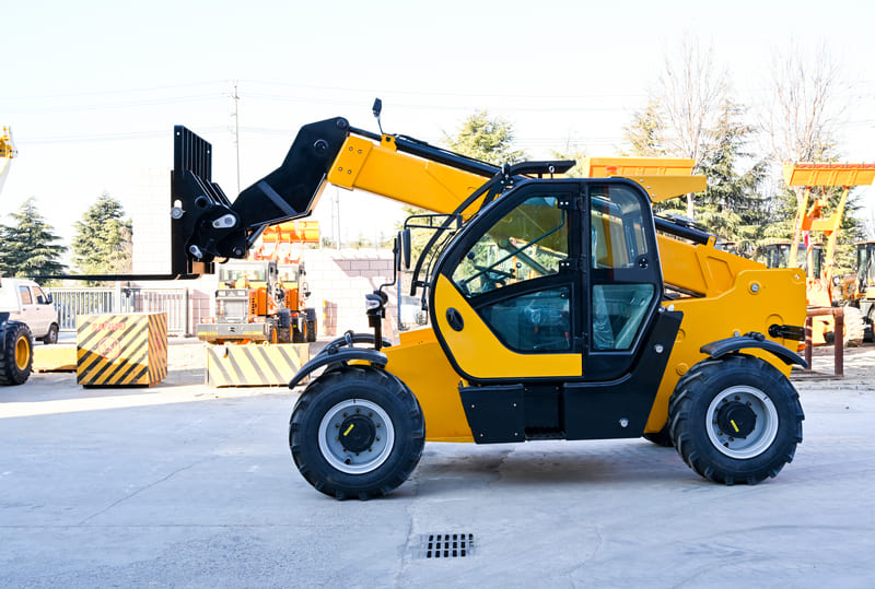 Telescopic Loader - Working Position
