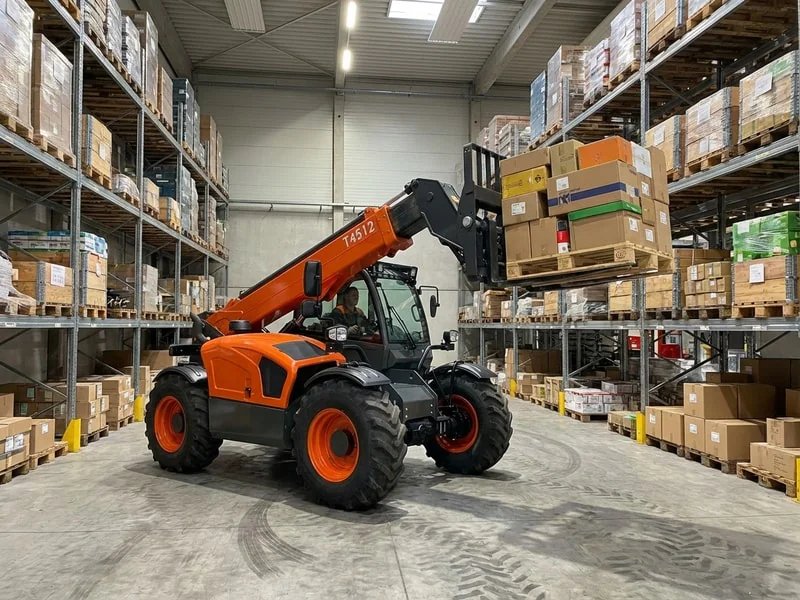 T4512 Telehandler indoor material handling