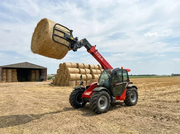 T735-A telehandler for general farm material handling