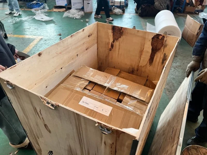 Telehandler spare parts crate packaging